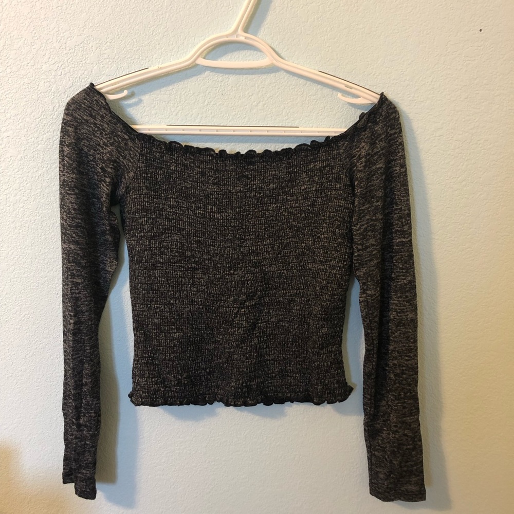 ❌ SOLD via Curtsy- Hollister Off the Shoulder Top